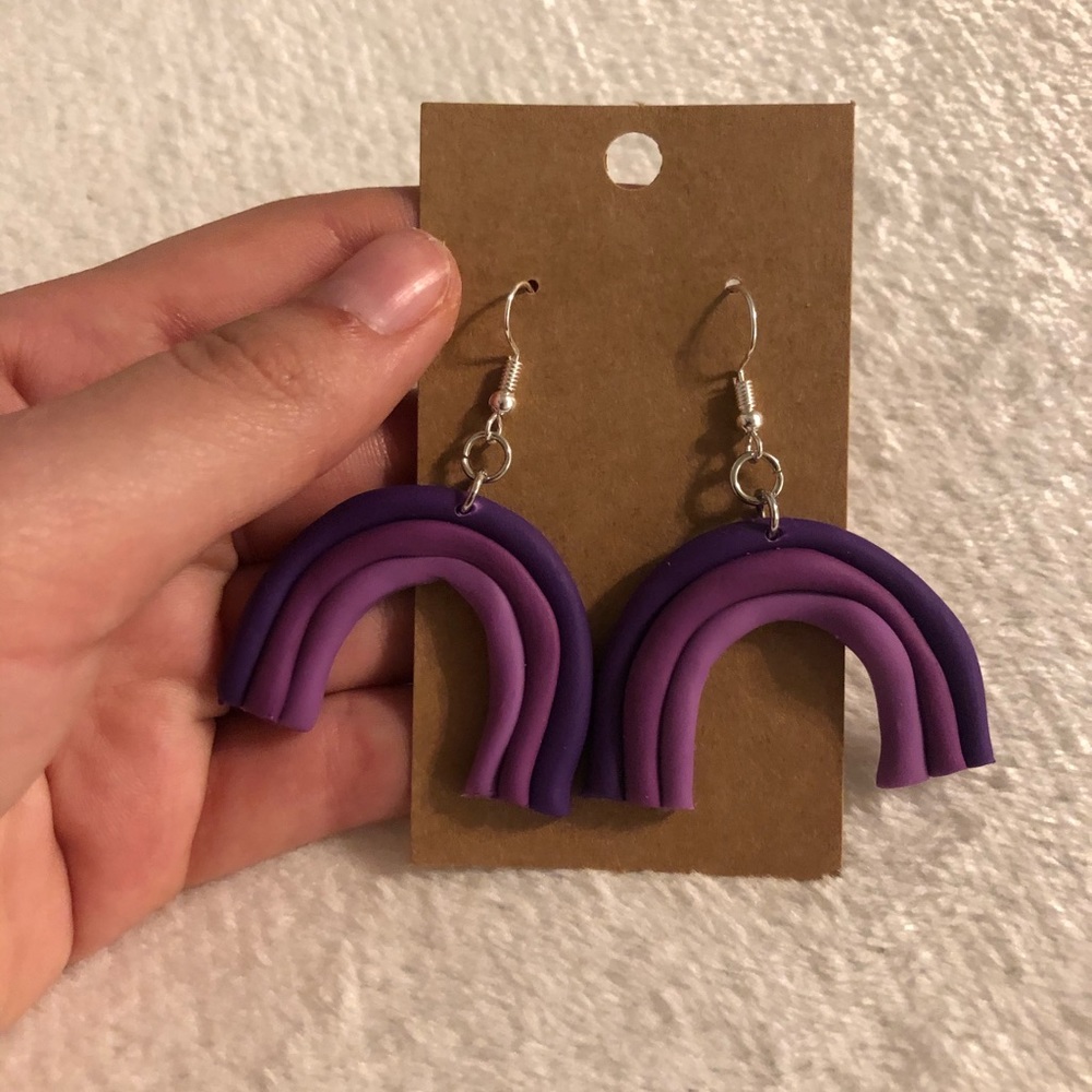 Purple monochrome rainbow earrings!
